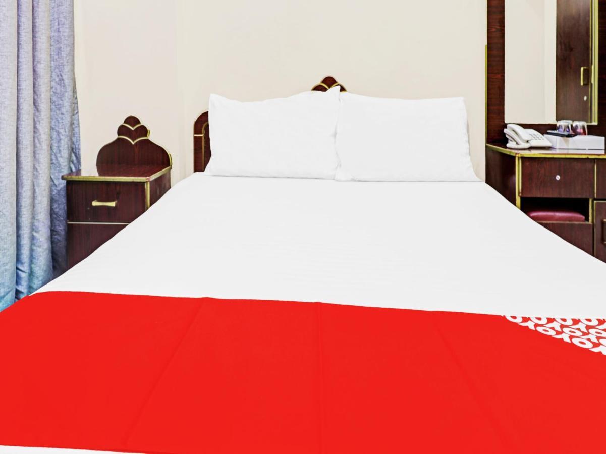 Oyo 794 Great Country Hotel Dubai Esterno foto
