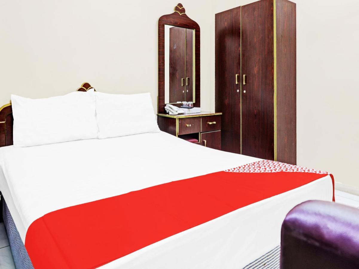 Oyo 794 Great Country Hotel Dubai Esterno foto